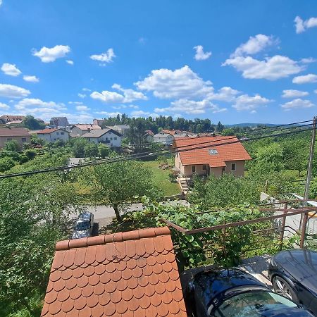 Rooms & Apartment Čehovin Postojna Buitenkant foto