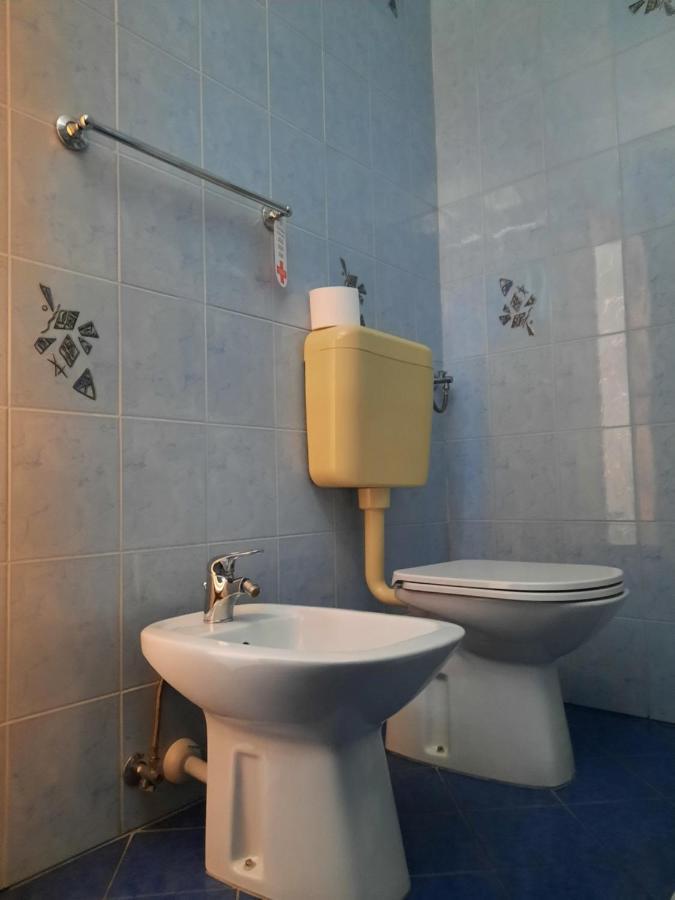 Rooms & Apartment Čehovin Postojna Buitenkant foto