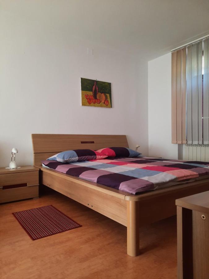 Rooms & Apartment Čehovin Postojna Buitenkant foto